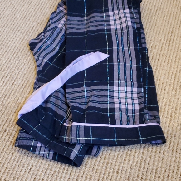 Victoria's Secret PJ pants size XS - Picture 3 of 6